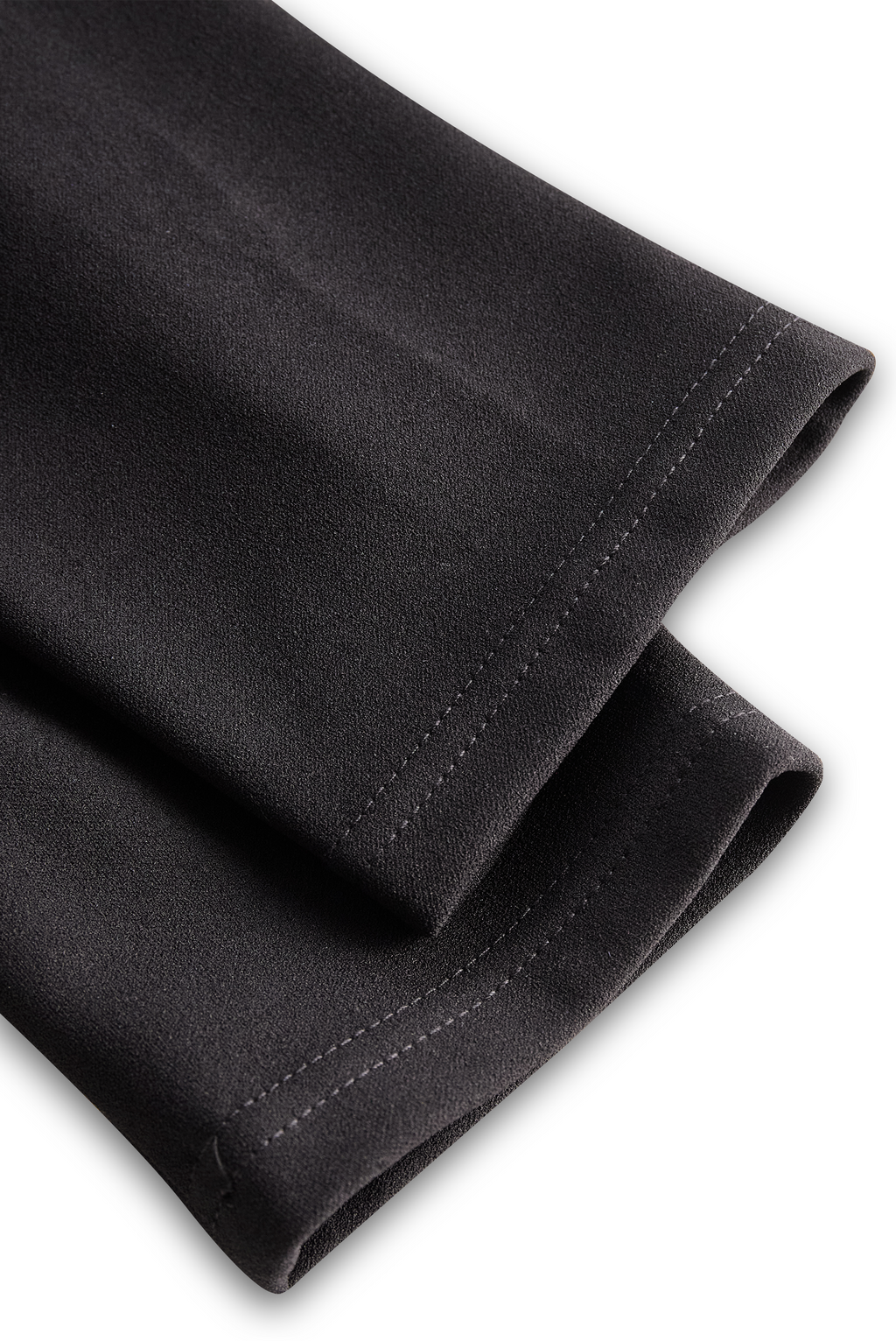 Clariss| vestido negro elegante