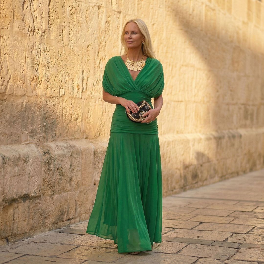 Sienna | Elegant Kelly Green Dress