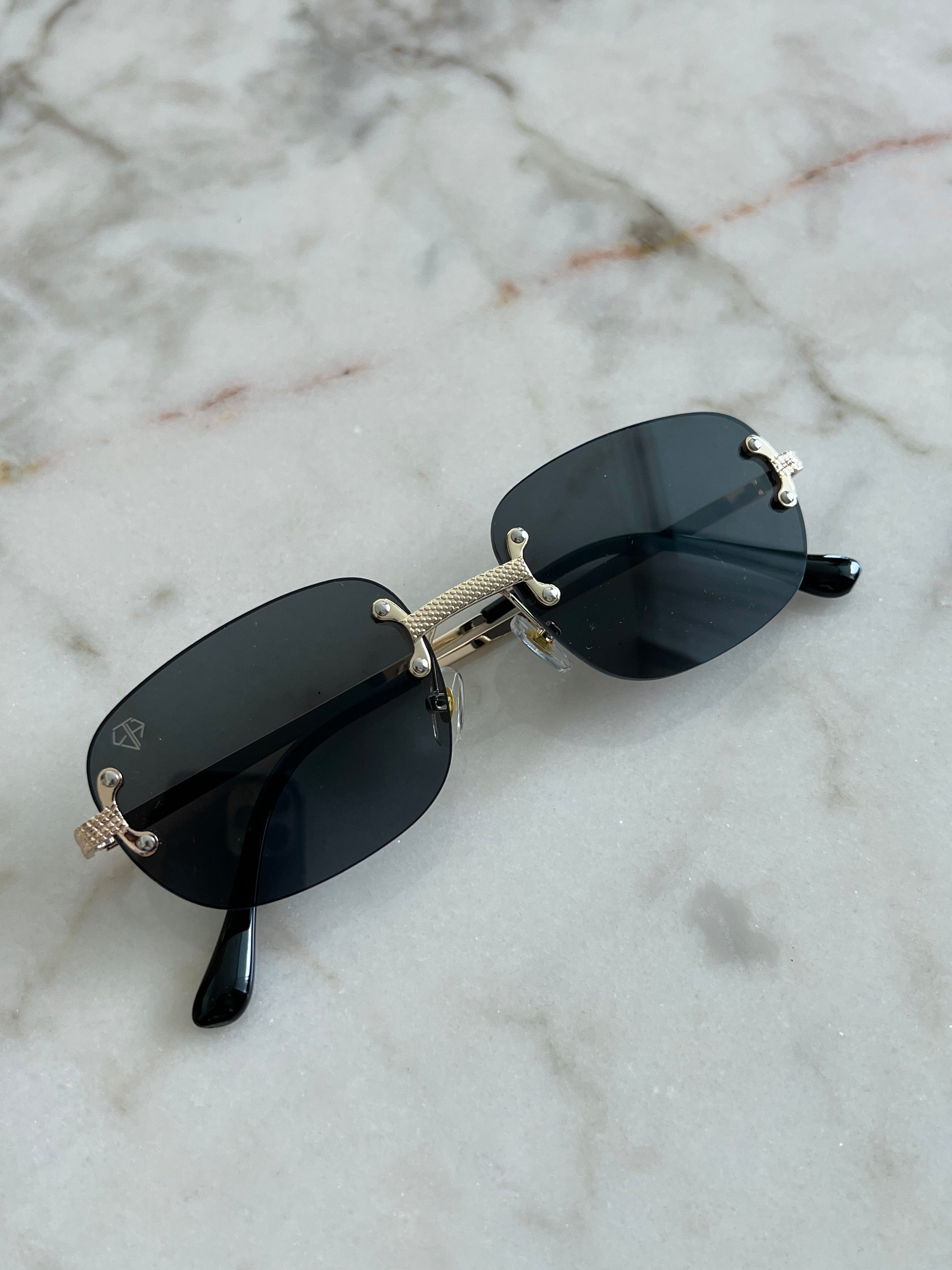 MARCO | Black Sunglasses