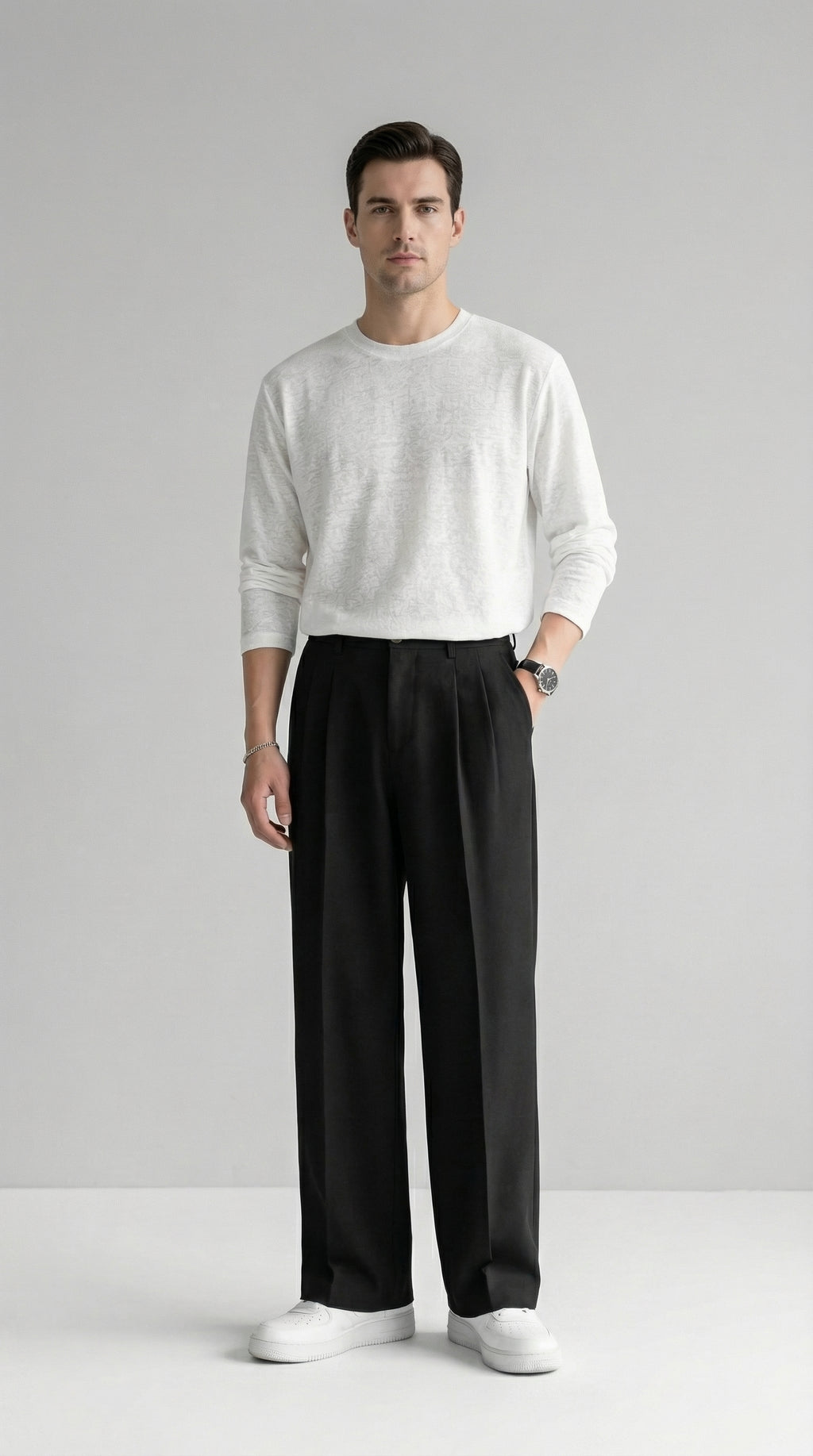 GUNSAN Slim-Fit Trousers