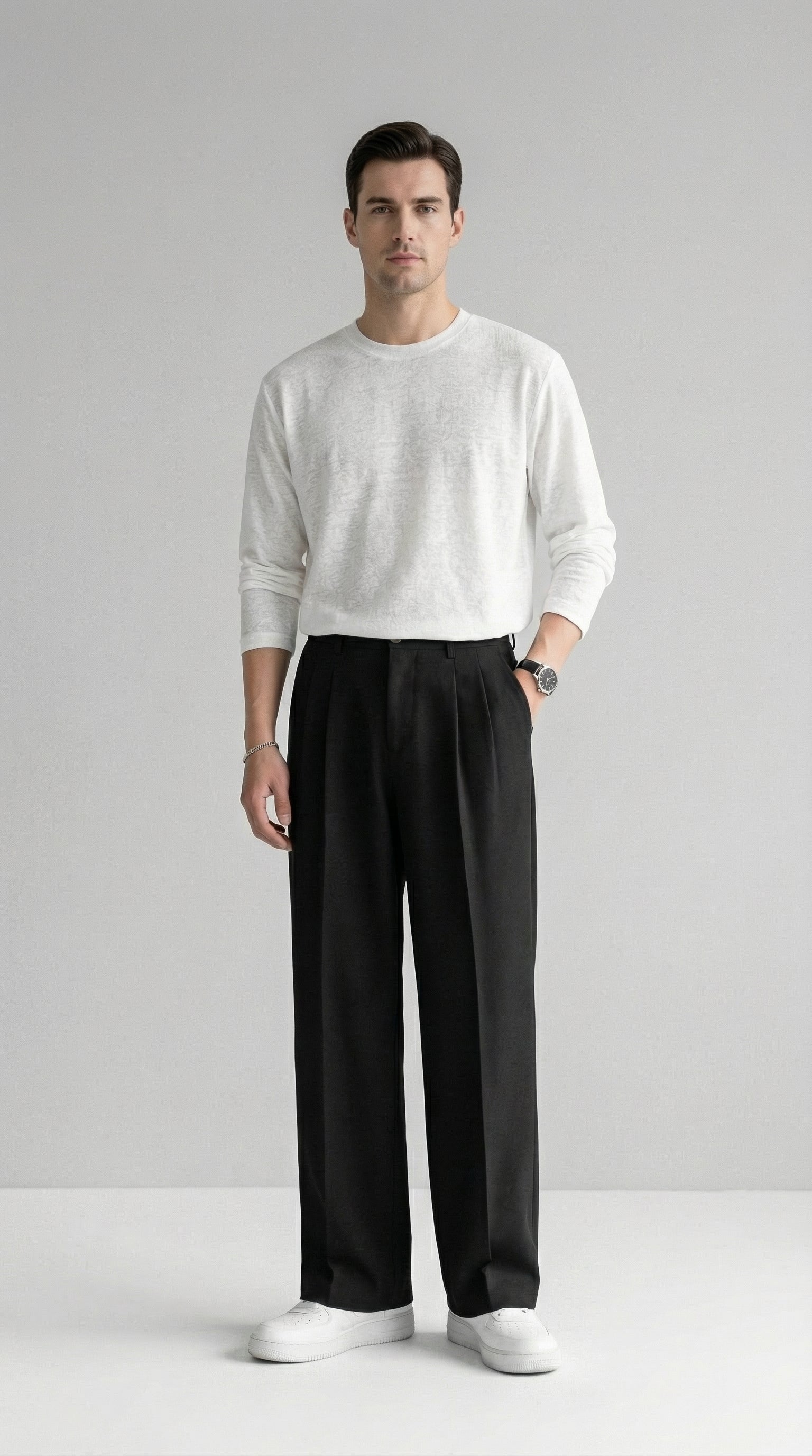 GUNSAN Slim-Fit Trousers