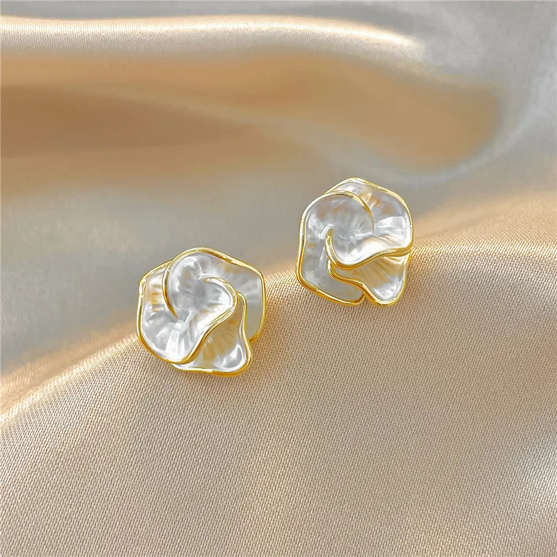 Pearl Flower Earrings