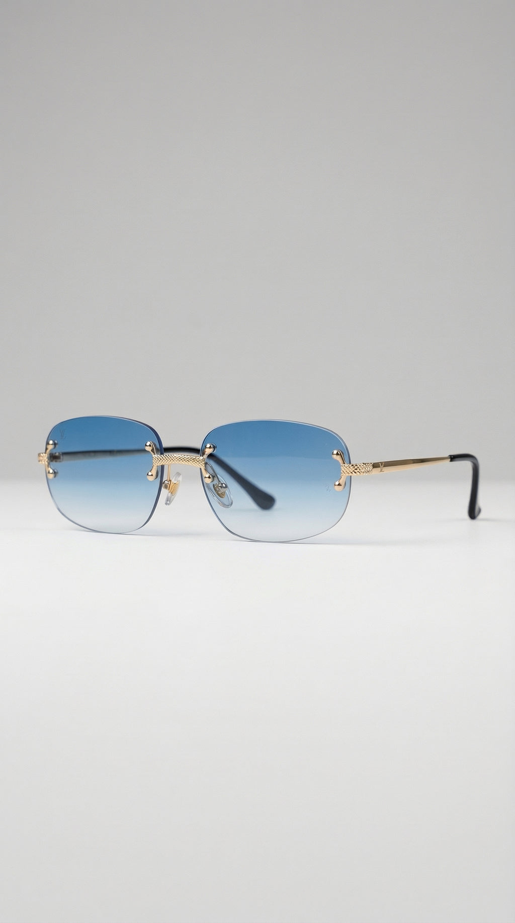 ALESIO | Sky Blue Sunglasses